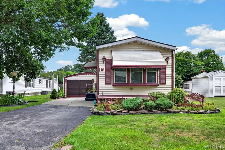 18 Alsace Street, Buffalo, NY 14224 - #2