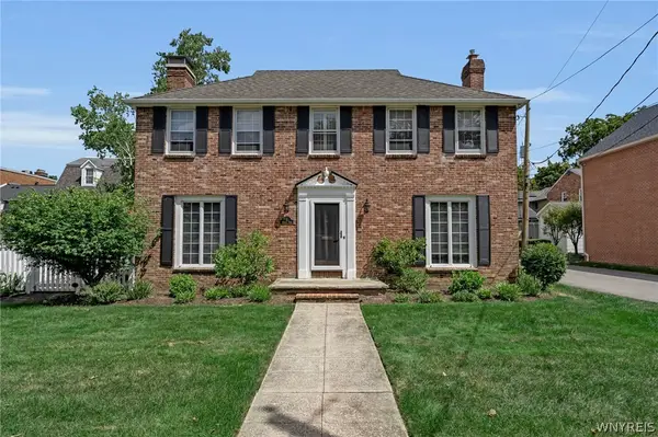 2 Millrace Street N, Williamsville, NY 14221