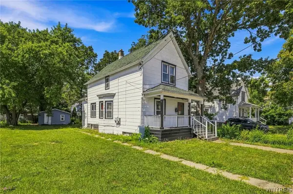 284 Hazelwood Avenue, Buffalo, NY 14215