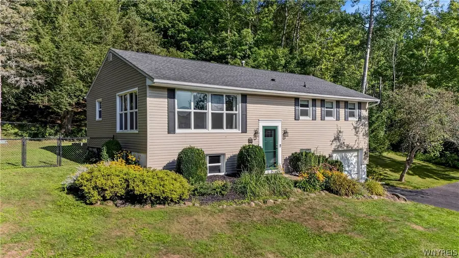 8711 S Greenbriar, Boston, NY 14025 - #2