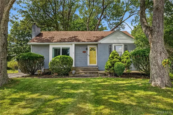 152 N Autumn Street, Buffalo, NY 14221