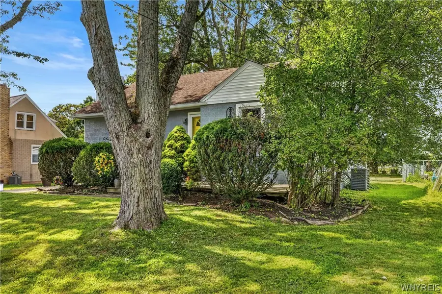 152 N Autumn Street, Buffalo, NY 14221 - #2