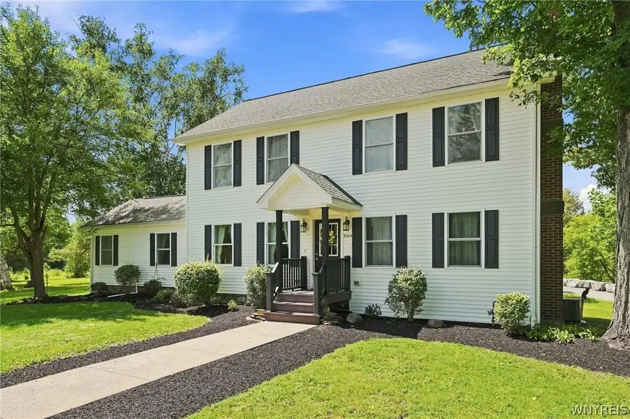 S3504 Four Rod Road W, East Aurora, NY 14052 - #2