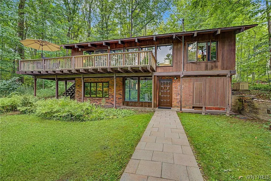 5486 Allen Drive, Hamburg, NY 14075 - #2