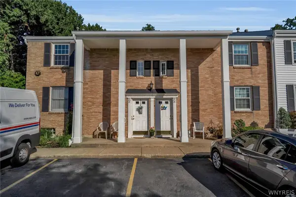 270 Buffalo Road #22, East Aurora, NY 14052