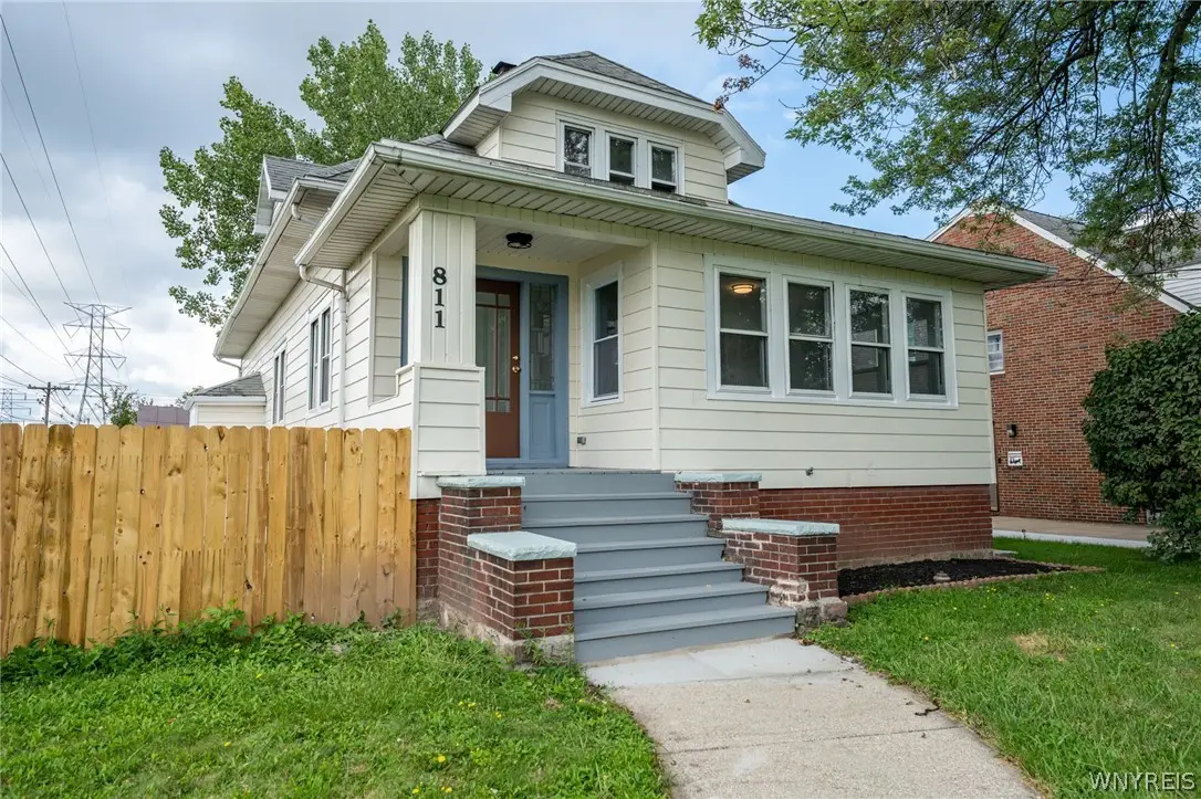 811 Cleveland Drive, Buffalo, NY 14225 - #1