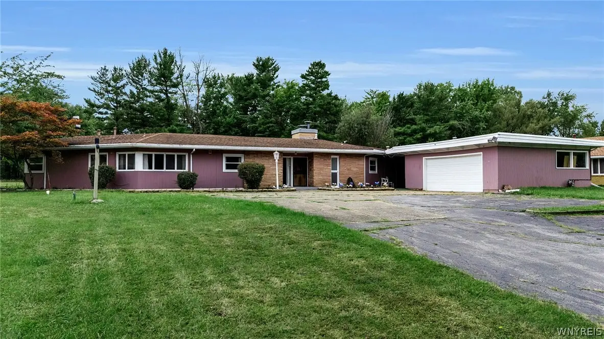 785 Orchard Park Road, Buffalo, NY 14224 - #1