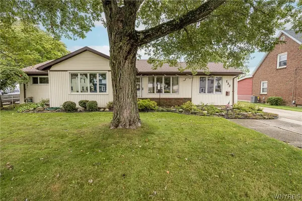 132 Brookside Drive, Buffalo, NY 14220
