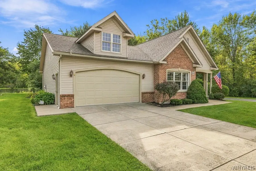 6834 Lock Haven Drive, Lockport, NY 14094 - #2
