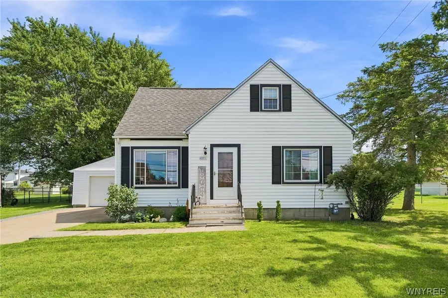 401 Borden Road, West Seneca, NY 14224 - #2