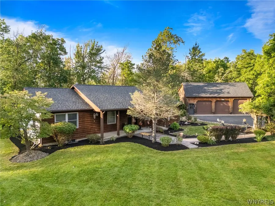 5900 Creekview Drive, Clarence Center, NY 14032 - #3