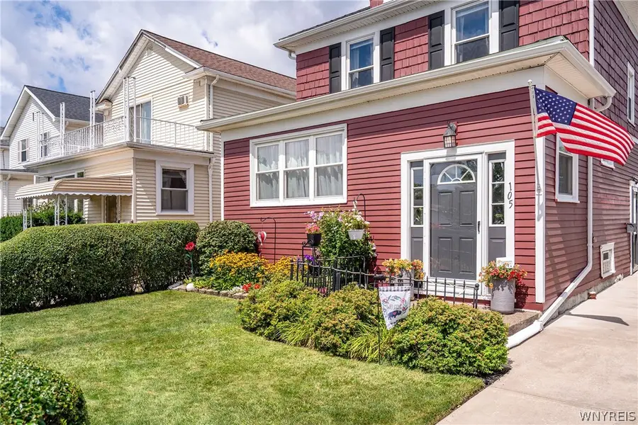105 Hoover Ave, Buffalo, NY 14217 - #2