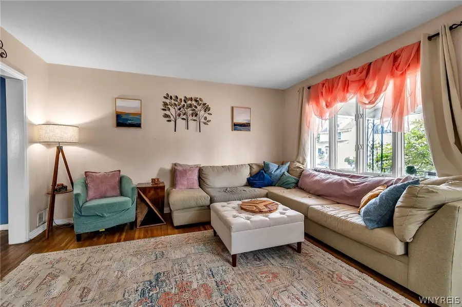32 Warren Avenue, Kenmore, NY 14217 - #2