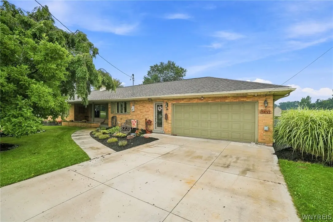 2192 Youngstown-lockport Road, Ransomville, NY 14131 - #1
