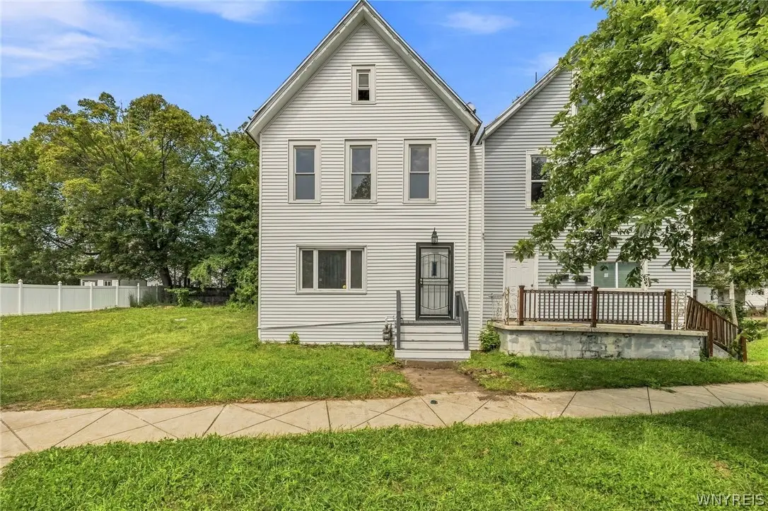 324 Carlton Street, Buffalo, NY 14204 - #1