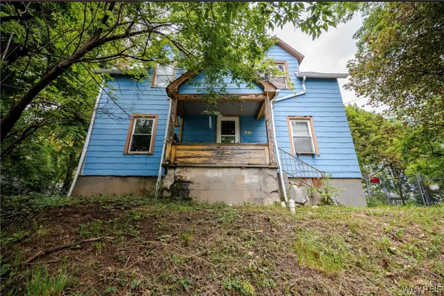1218 College Avenue, Niagara Falls, NY 14305 - #2