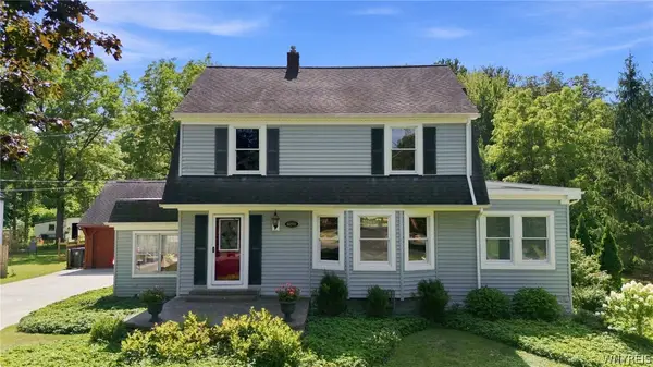 6291 Armor Duells Road, Orchard Park, NY 14127