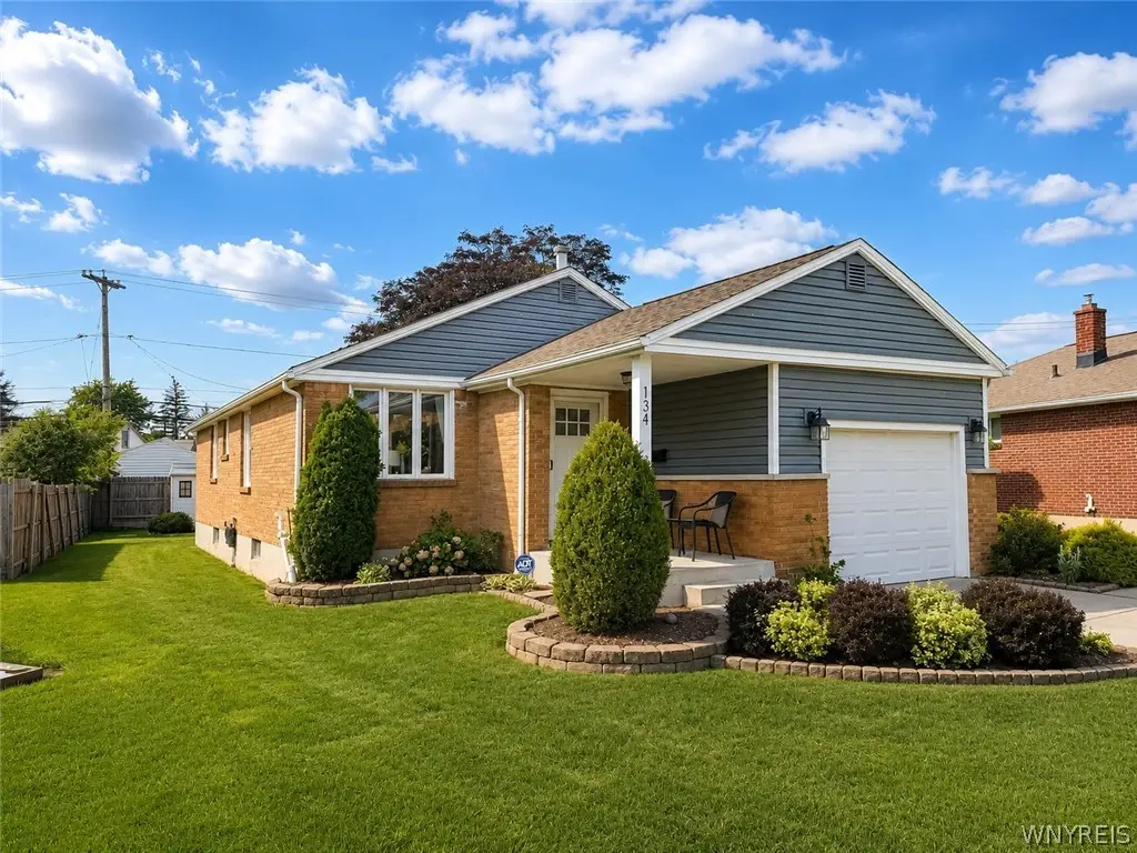 134 Woodcrest Drive, Amherst, NY 14226 - #1
