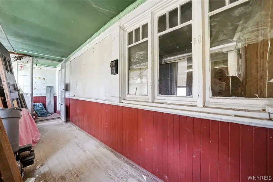 252 15th Street, Buffalo, NY 14213 - #3
