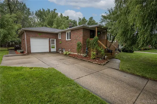 89 Freda Avenue, Buffalo, NY 14225