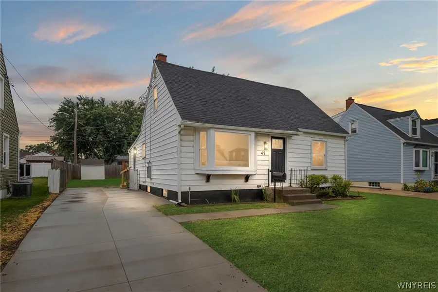 47 S Hedley Street, Buffalo, NY 14206 - #3
