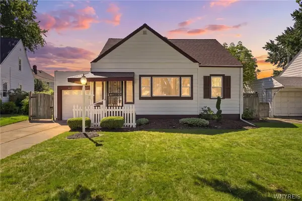 17 Campwood Court, Buffalo, NY 14215