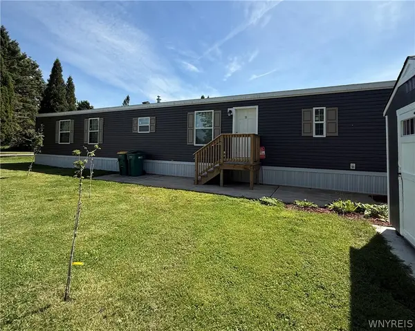 9170 Sheridan Drive #38, Clarence, NY 14031