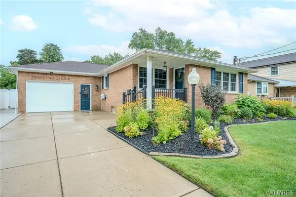 32 Camner Avenue, Lancaster, NY 14086
