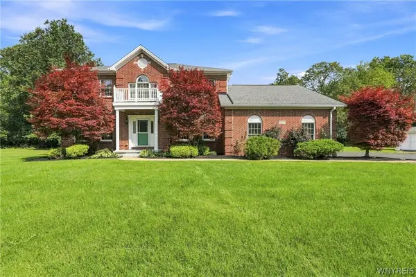 2177 Ferry Road, Grand Island, NY 14072