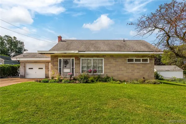 2643 Hawthorne Avenue, Hamburg, NY 14075