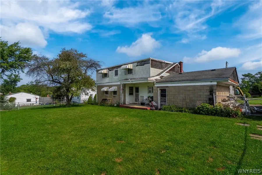 2643 Hawthorne Avenue, Hamburg, NY 14075 - #2