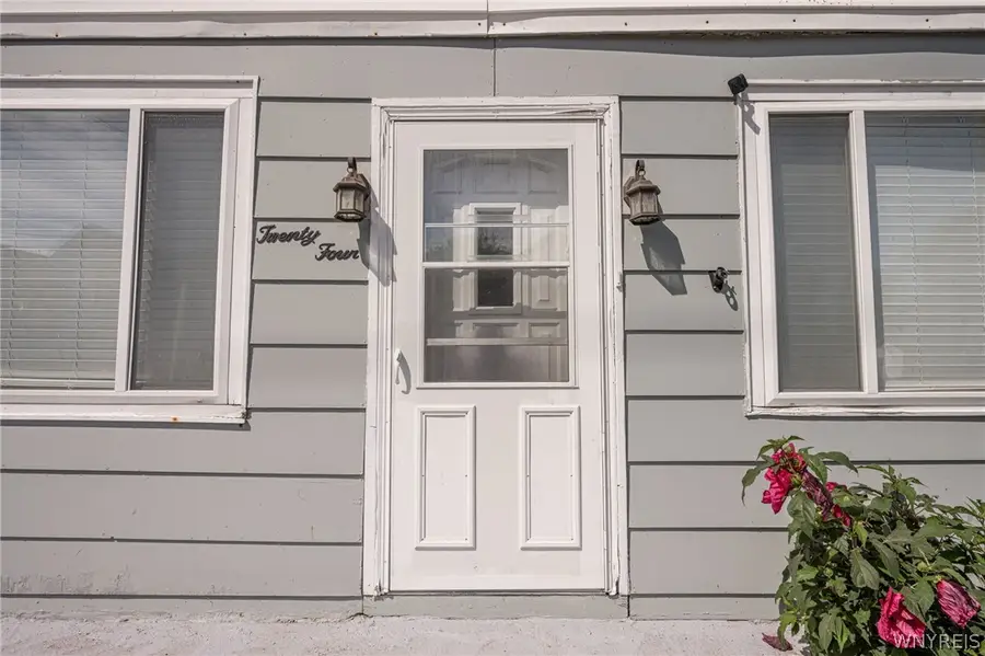 24 Felton Street, North Tonawanda, NY 14120 - #3