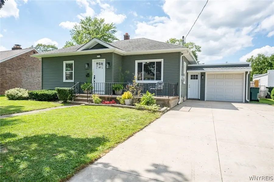 272 Fredericka Street, North Tonawanda, NY 14120 - #2