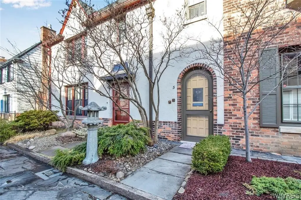 5 Mayfair Lane, Buffalo, NY 14201 - #1