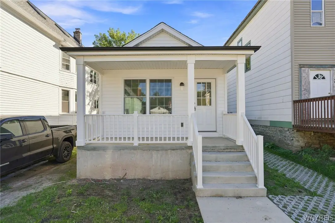 383 14th Street, Buffalo, NY 14213 - #1