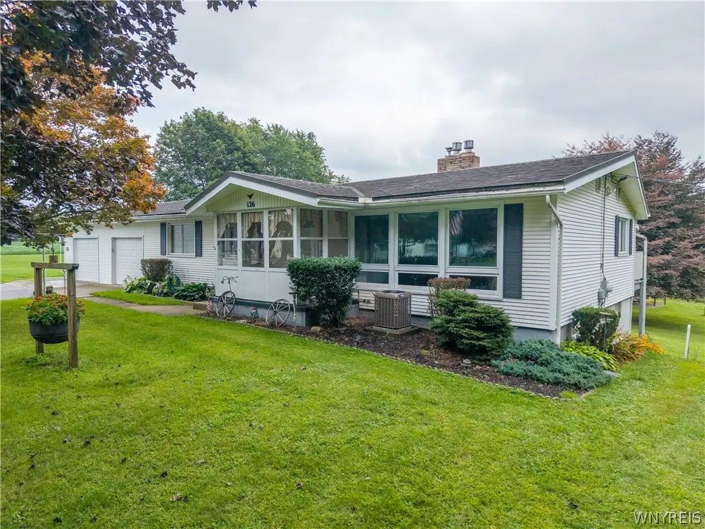 126 Grandview, Batavia, NY 14020 - #1