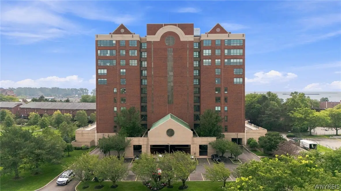 902 Admirals Walk #902, Buffalo, NY 14202 - #1