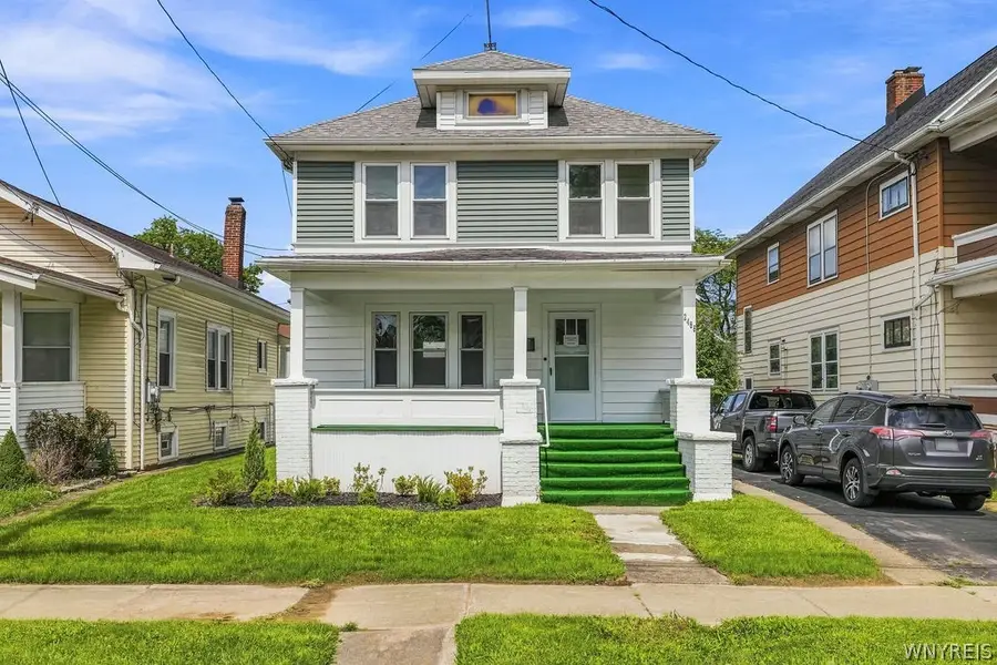 2486 Pierce Avenue, Niagara Falls, NY 14301 - #2