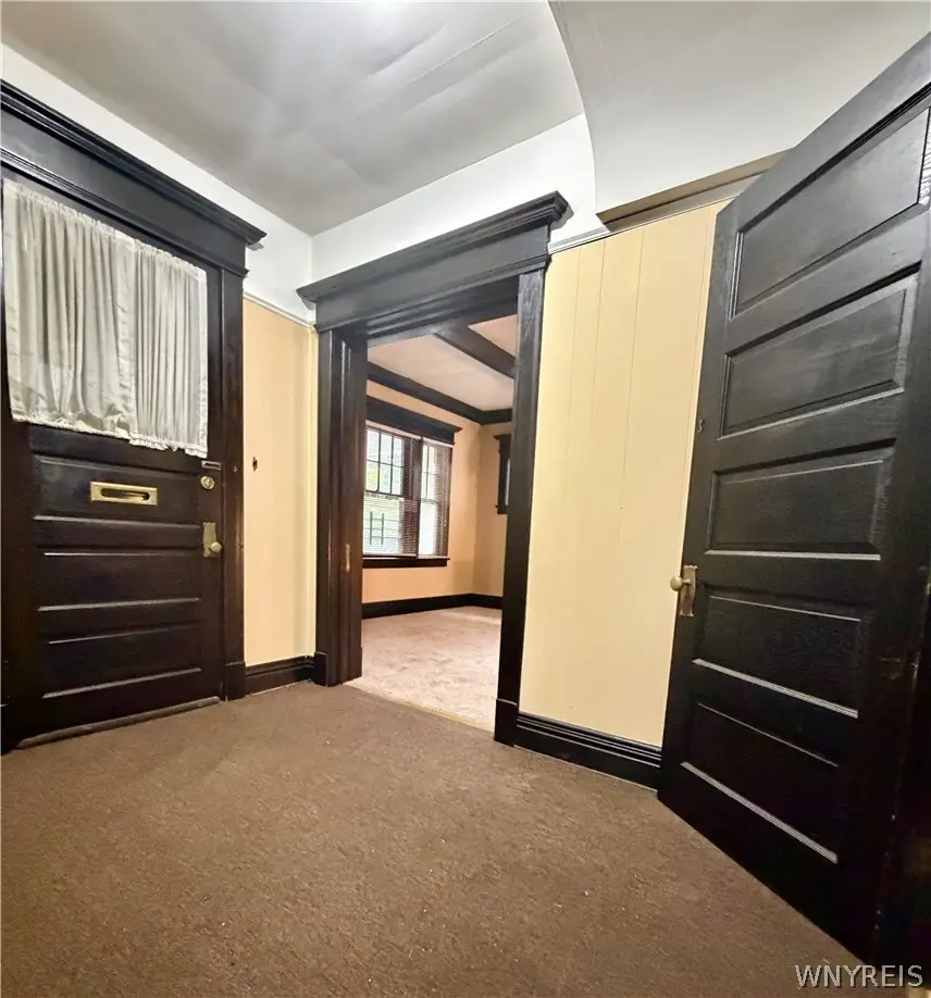 707 Columbus Parkway, Buffalo, NY 14213 - #3