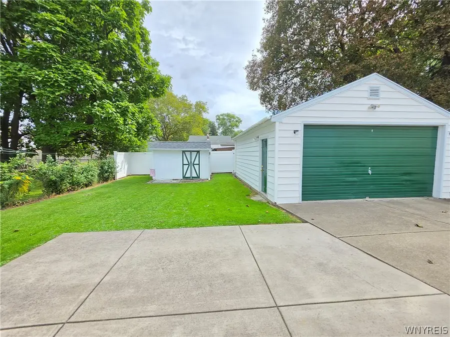 205 67th Street, Niagara Falls, NY 14304 - #3