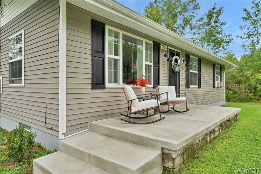 7704 Decker Road, Derby, NY 14047 - #2