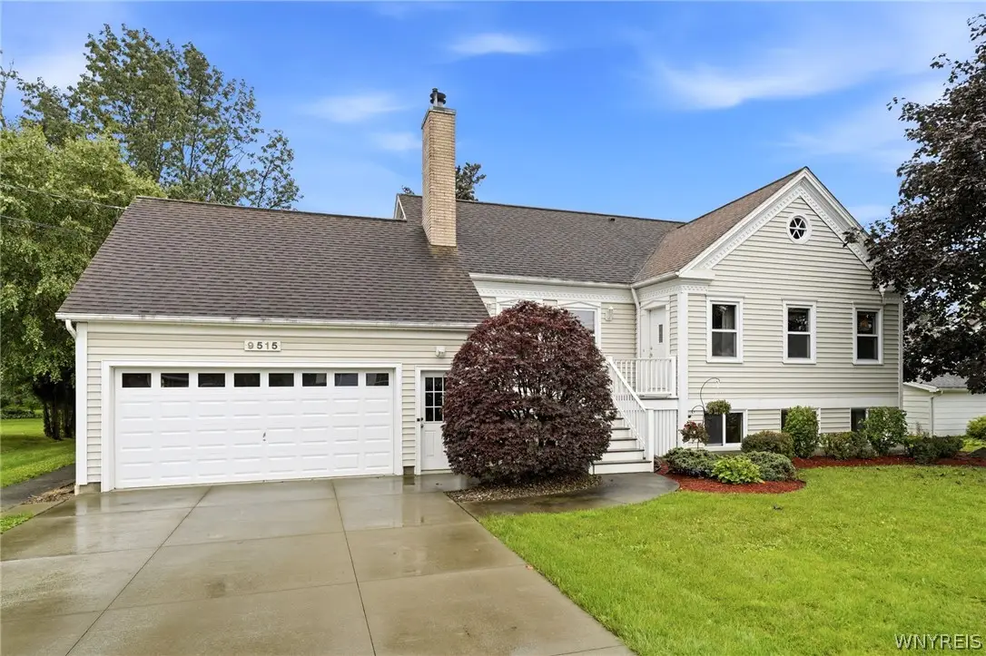 9515 High St, Clarence Center, NY 14032 - #1