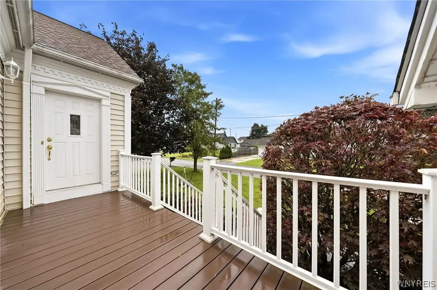 9515 High St, Clarence Center, NY 14032 - #3