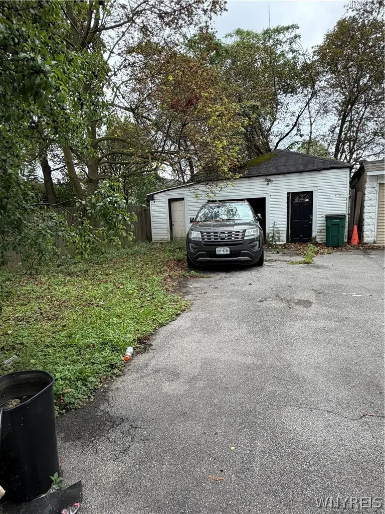 383 Shirley Ave Avenue, Buffalo, NY 14215 - #3