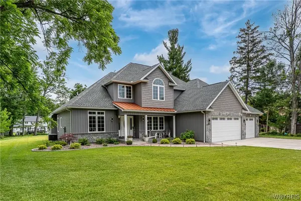 924 Klein Road, Williamsville, NY 14221