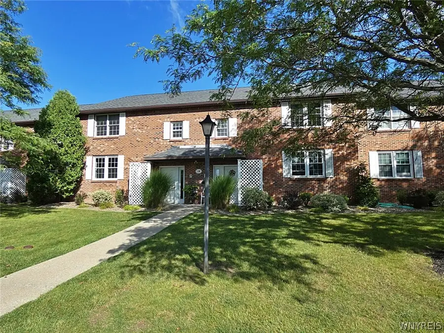 19 Crownview, Hamburg, NY 14075 - #3