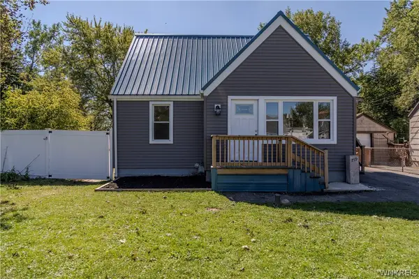 719 S Huth Road, Buffalo, NY 14225