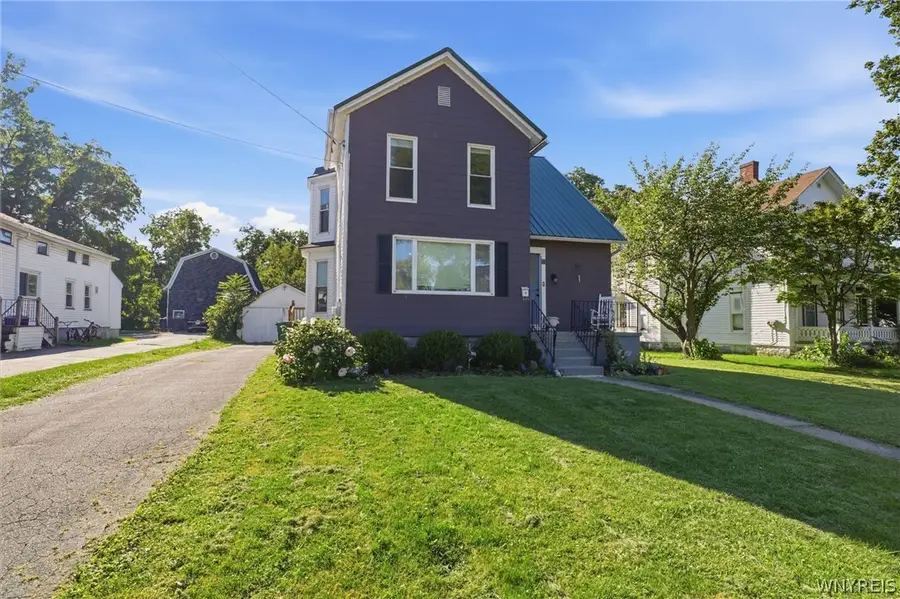 17 Lake Street, Le Roy, NY 14482 - #2