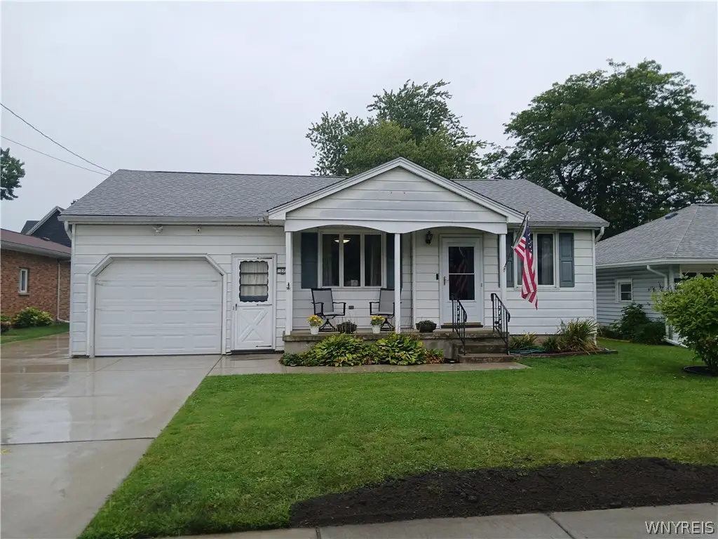 27 Syracuse Street, Tonawanda, NY 14150 - #1