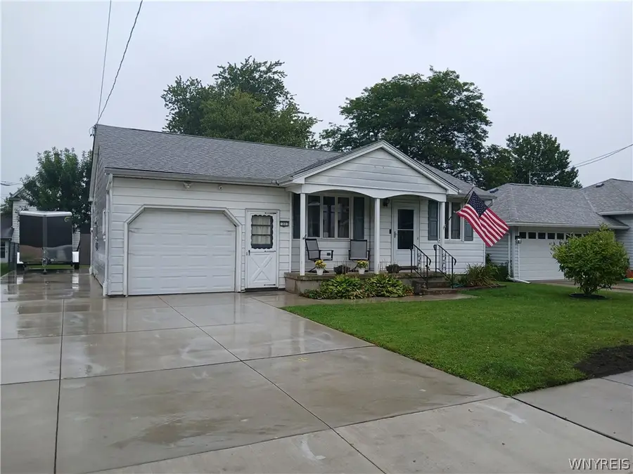 27 Syracuse Street, Tonawanda, NY 14150 - #2